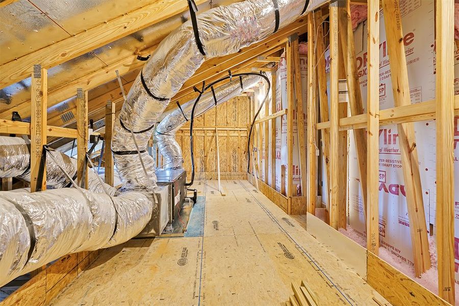 Lumina Island, Storage