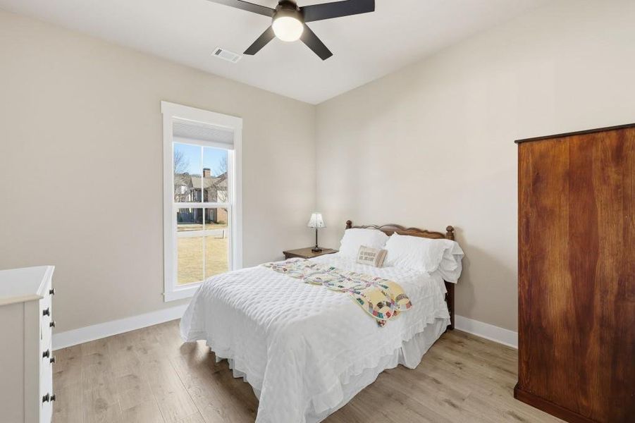 Furnished interior view inside a new home in , Jefferson (Image 39).