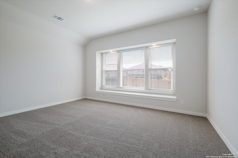 Spacious, unfurnished interior of a new home in Foxbrook, Cibolo (Image 14). Spacious, unfurnished interior of a new home in Foxbrook, Cibolo (Image 14).