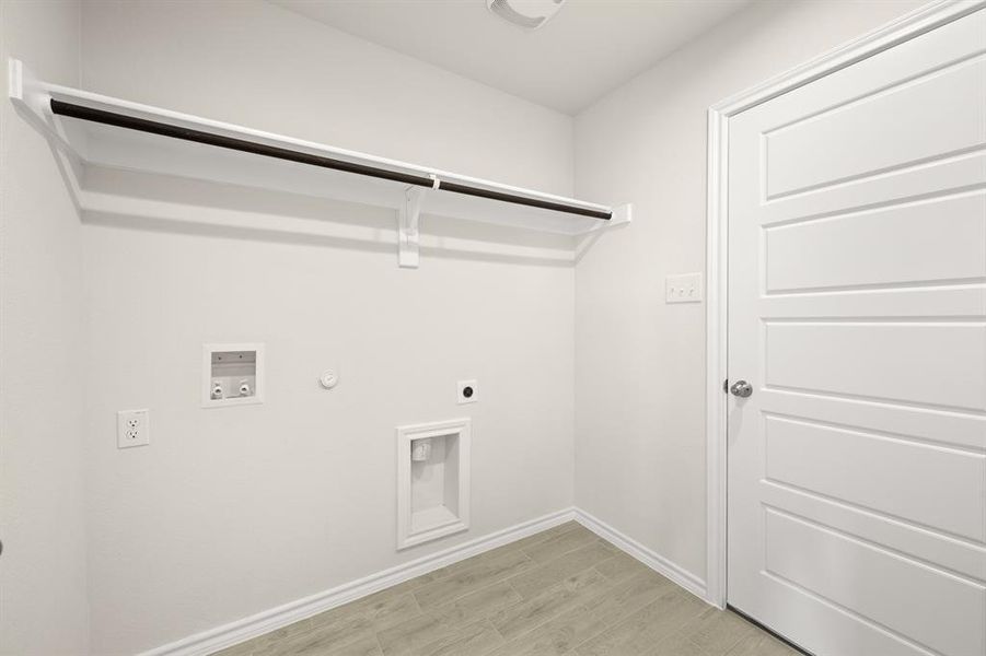 725 Scarlet Sage- Utility-1 725 Scarlet Sage- Utility-1