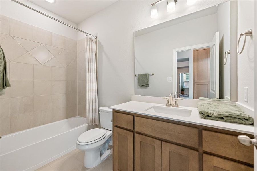 Furnished interior view inside a new home in Northstar, Fort Worth (Image 14).