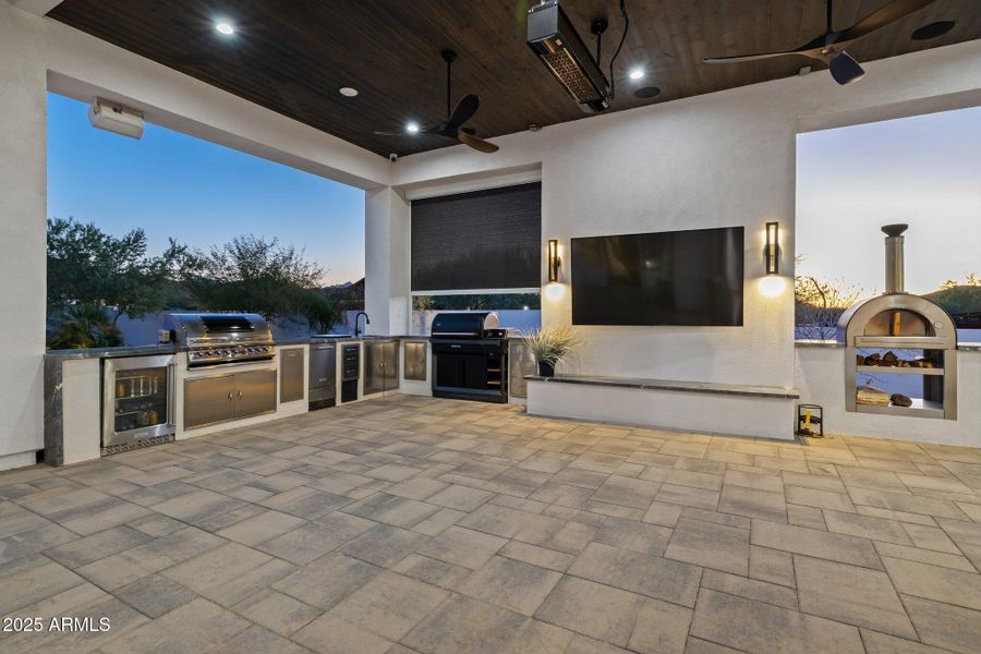 105-web-or-mls-3939-w-fox-rd 105-web-or-mls-3939-w-fox-rd