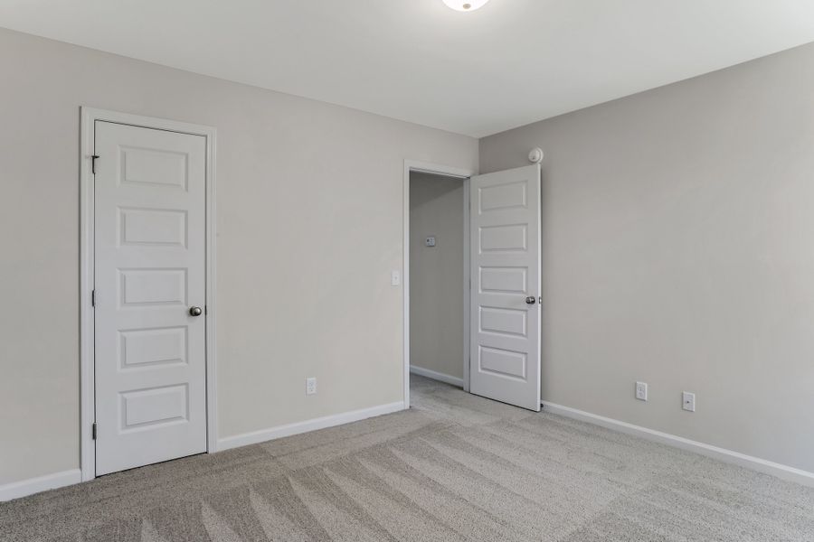 Representative unfurnished interior of a home built from the The Cedar Creek by RTS Homes in Grand Reserve, Hinesville (Image 23).