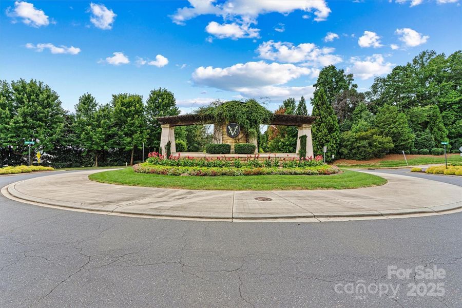 The community offers something for everyone—including sparkling pools, well-maintained tennis courts, and a clubhouse with a fully equipped fitness room. And there's more to come: a brand-new fitness center is on the way, adding even more value to this vibrant neighborhood lifestyle. The community offers something for everyone—including sparkling pools, well-maintained tennis courts, and a clubhouse with a fully equipped fitness room. And there's more to come: a brand-new fitness center is on the way, adding even more value to this vibrant neighborhood lifestyle.