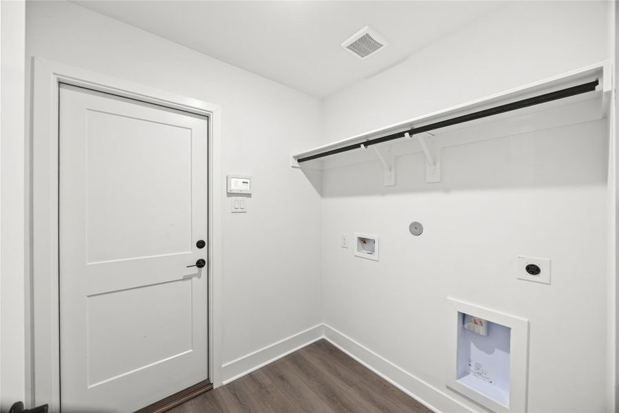 Spacious, unfurnished interior of a new home in River Ranch Trails, Dayton (Image 11). Spacious, unfurnished interior of a new home in River Ranch Trails, Dayton (Image 11).