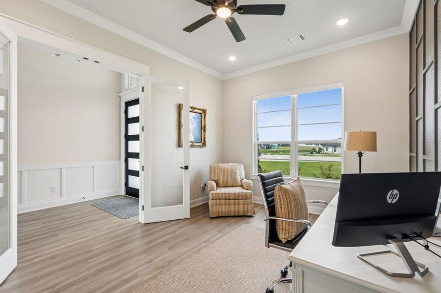 Furnished interior view inside a new home in , Fort Worth (Image 17). Furnished interior view inside a new home in , Fort Worth (Image 17).