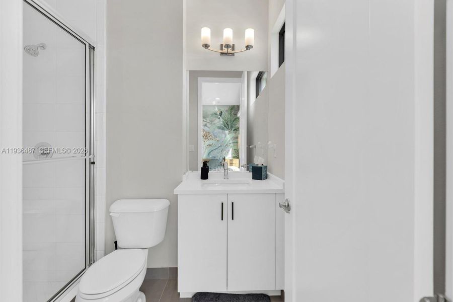 Furnished interior view inside a new home in , Boca Raton (Image 8).