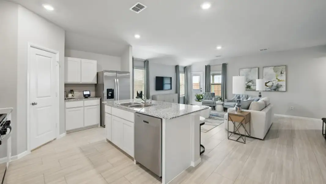 Furnished interior view inside a new home in Valley Brook, Fort Worth (Image 7).
