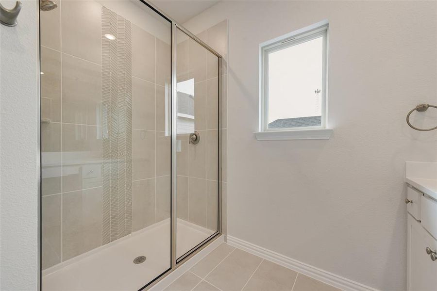 Furnished interior view inside a new home in Walden Pond, Forney (Image 5). Furnished interior view inside a new home in Walden Pond, Forney (Image 5).