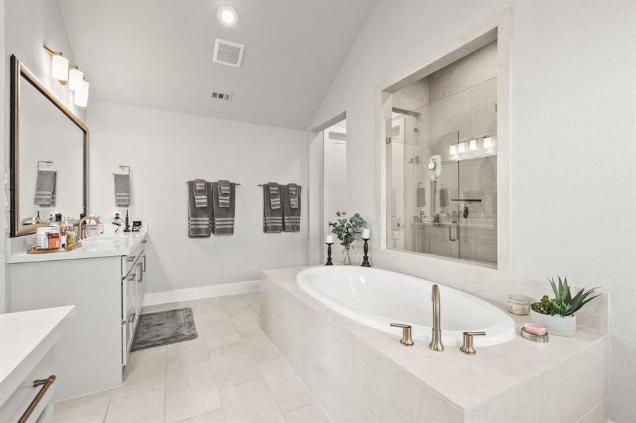 Furnished interior view inside a new home in Trinity Falls, McKinney (Image 16).