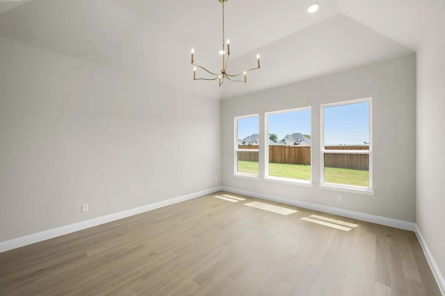 The Elliott Primary Suite
