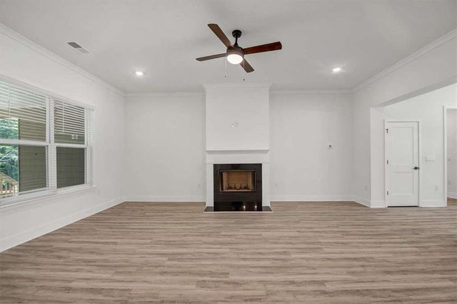 Spacious, unfurnished interior of a new home in Tuscany Hills, Douglasville (Image 29).