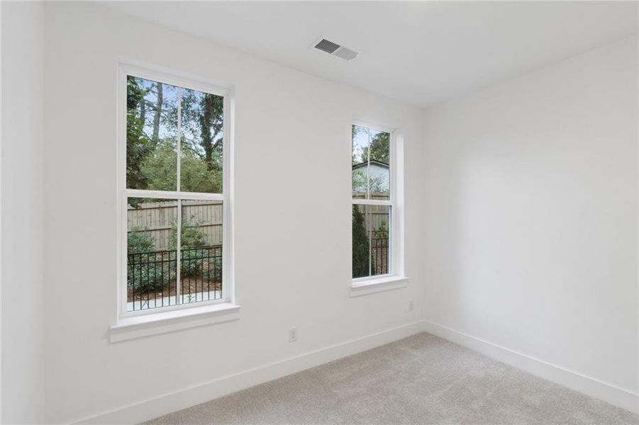 Spacious, unfurnished interior of a new home in Celesta, Scottdale (Image 16).