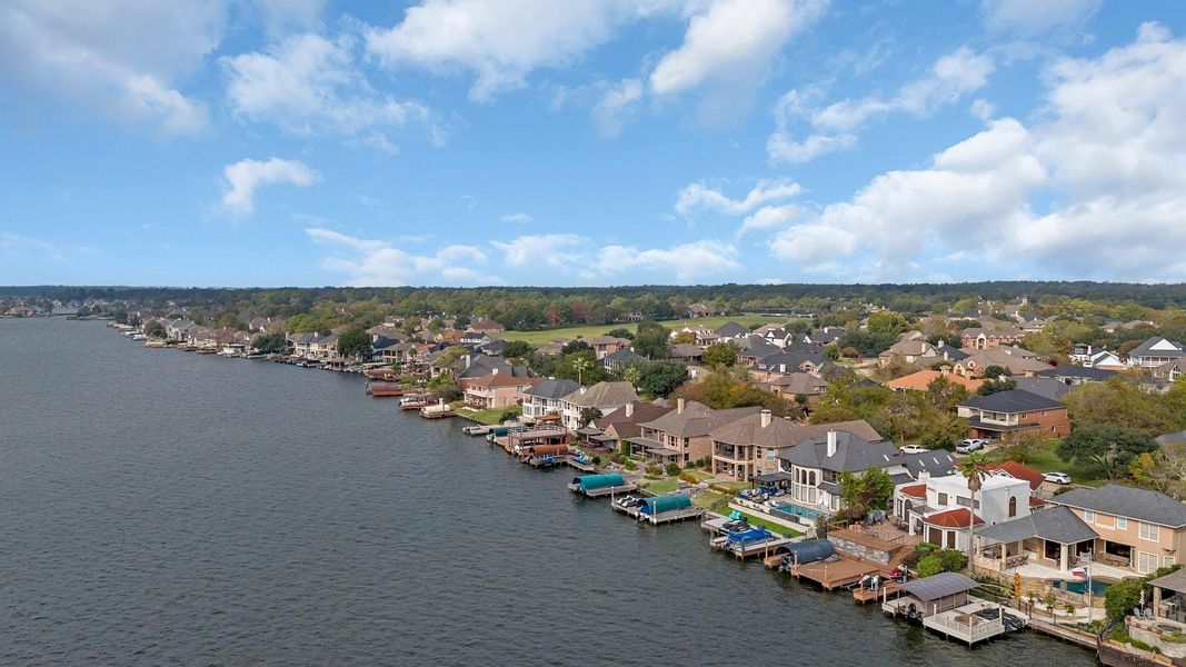 Image 33 of a home in .