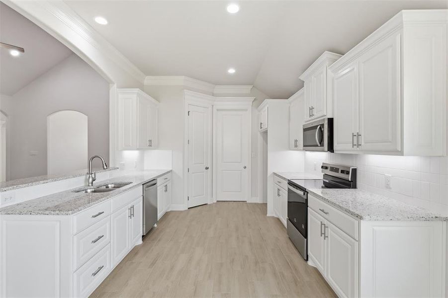 Furnished interior view inside a new home in , Springtown (Image 16).