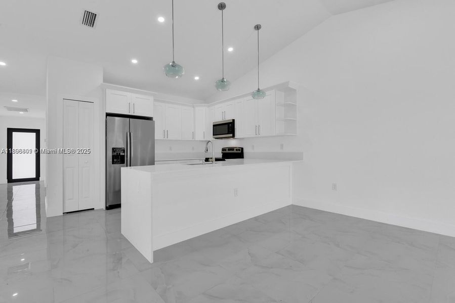 Image 41 of a home in .