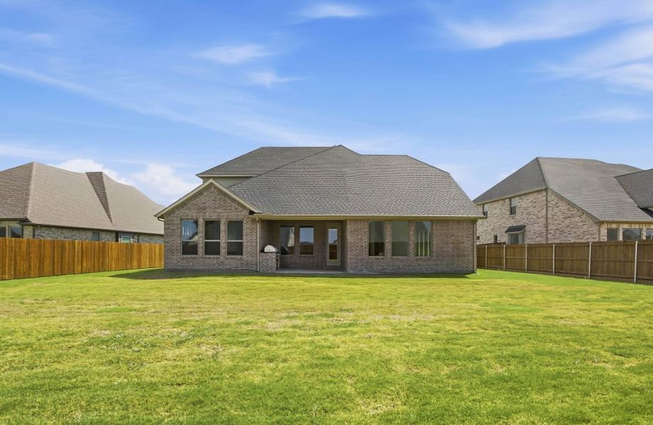 4br New Home in Waxahachie, TX.  - Slide 6