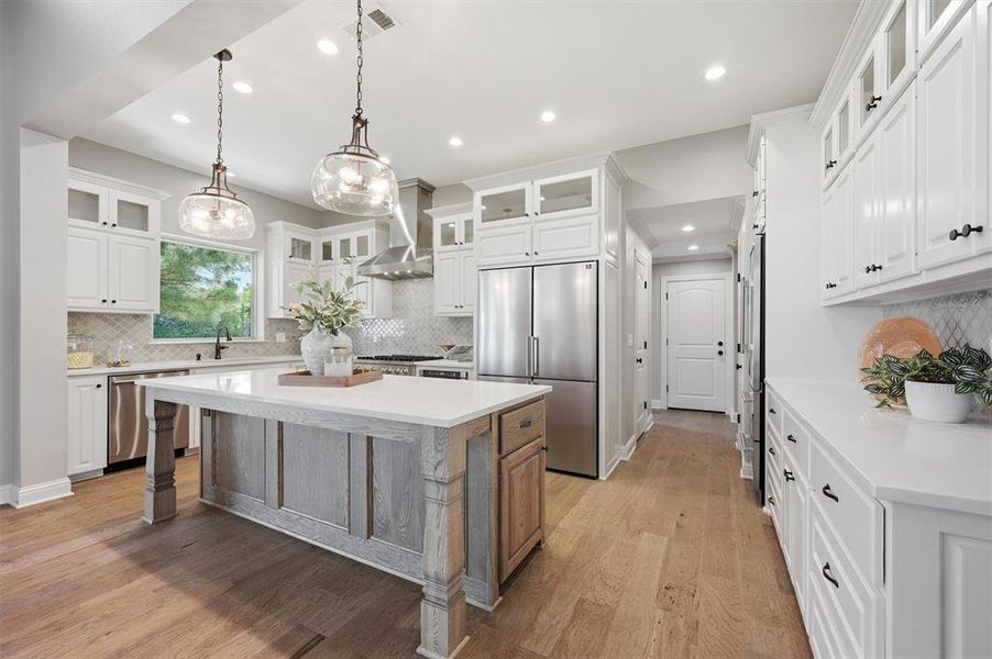 Love this Kitchen it has everything you need and more