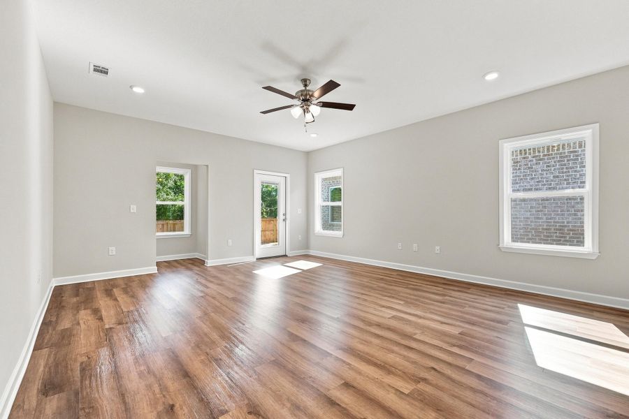 103 horizon way-23