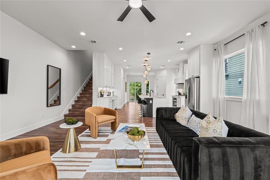 Furnished interior view inside a new home in , Dallas (Image 5). Furnished interior view inside a new home in , Dallas (Image 5).