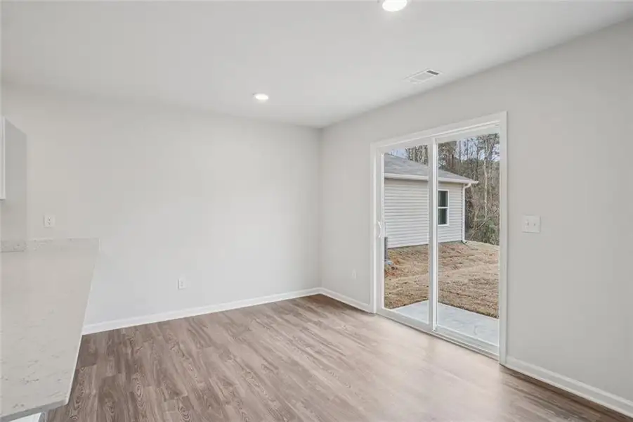 Spacious, unfurnished interior of a new home in Liberty Pointe, Villa Rica (Image 19).