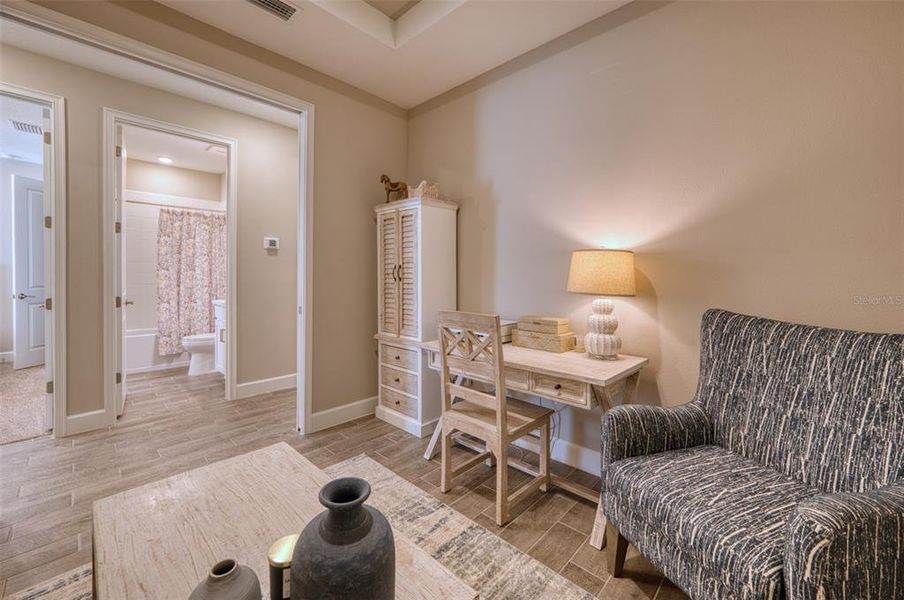 Furnished interior view inside a new home in , Bradenton (Image 14).