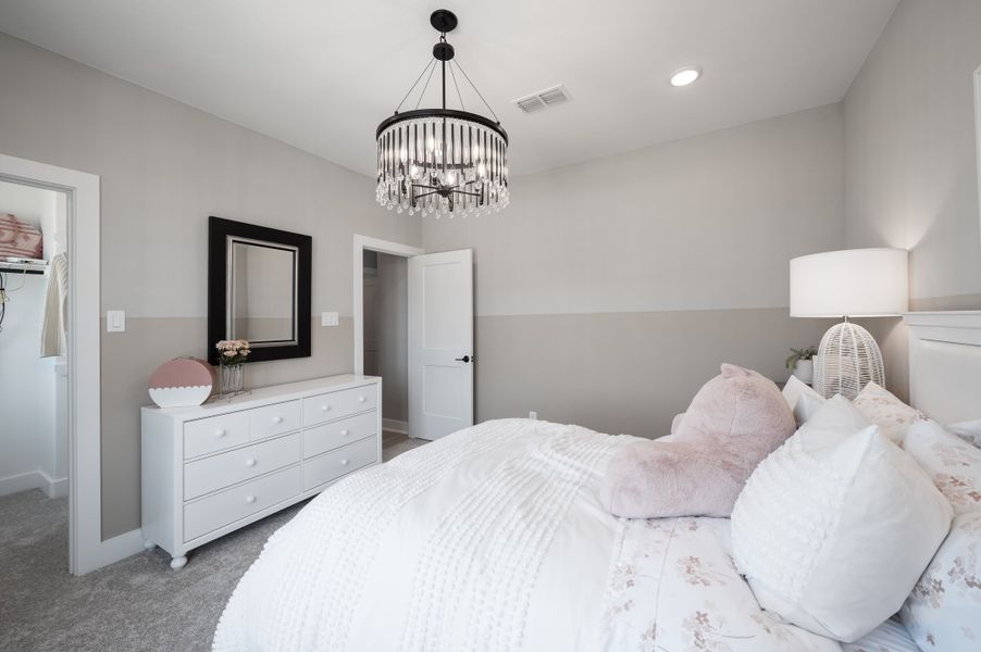 Representative furnished interior of a home built from the Fulbright by Tri Pointe Homes in Pecan Ridge, Fulshear (Image 16). Representative furnished interior of a home built from the Fulbright by Tri Pointe Homes in Pecan Ridge, Fulshear (Image 16).