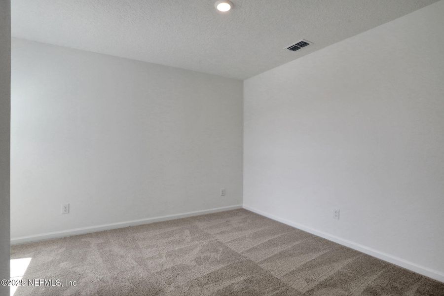 Spacious, unfurnished interior of a new home in , Middleburg (Image 15). Spacious, unfurnished interior of a new home in , Middleburg (Image 15).