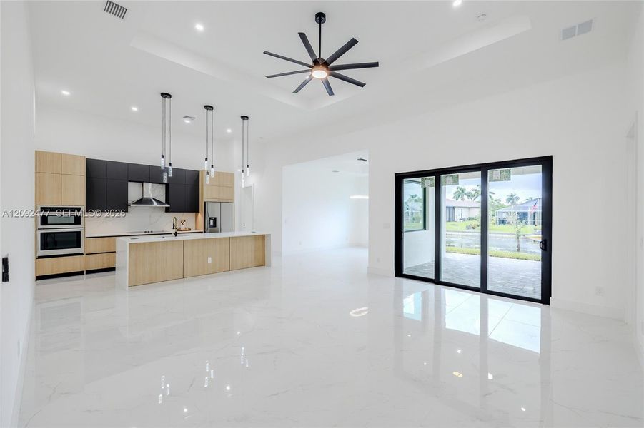 Spacious, unfurnished interior of a new home in , Cape Coral (Image 20). Spacious, unfurnished interior of a new home in , Cape Coral (Image 20).