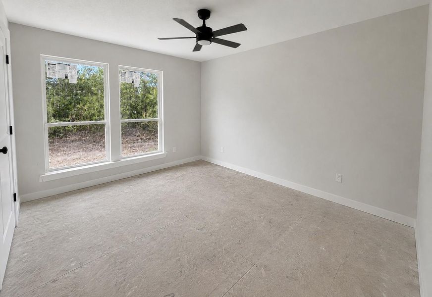 Spacious, unfurnished interior of a new home in , Marquez (Image 8).