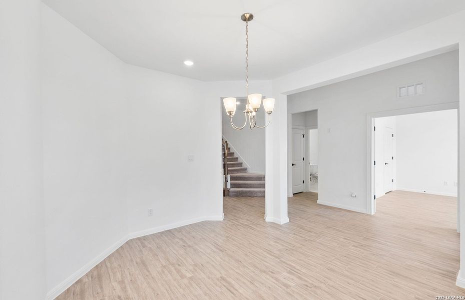 Spacious, unfurnished interior of a new home in Davis Ranch, San Antonio (Image 51).