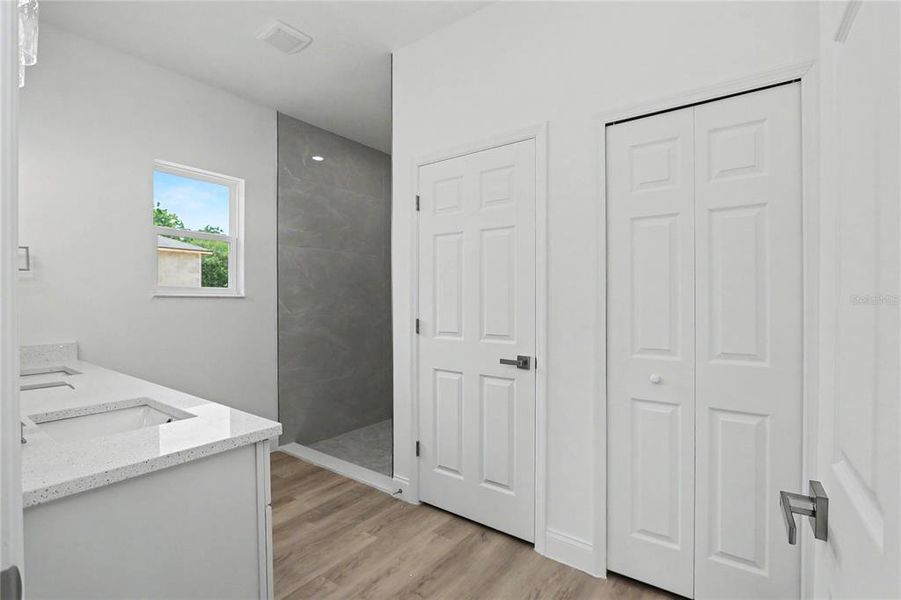 Furnished interior view inside a new home in , Citrus Springs (Image 9).