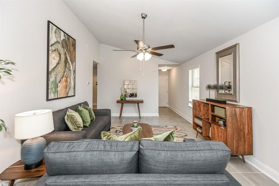 Furnished interior view inside a new home in Parkbrook, Panama City (Image 5).