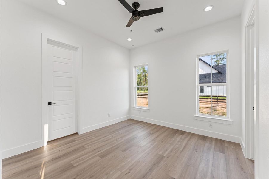 Second bedroom with its own full bathroom that could serve as second primary bedroom or guest room Second bedroom with its own full bathroom that could serve as second primary bedroom or guest room