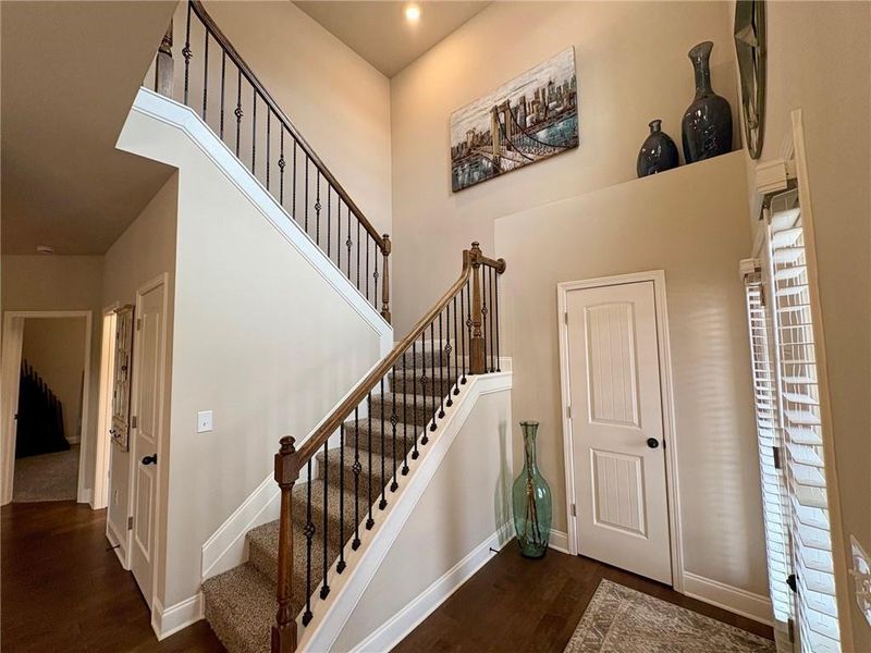 Furnished interior view inside a new home in , Grayson (Image 5).