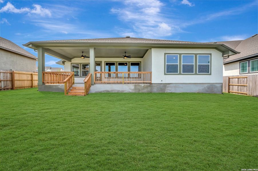 Exterior details and patio area of a home in Meyer Ranch – Legacy Series, New Braunfels (Image 29).