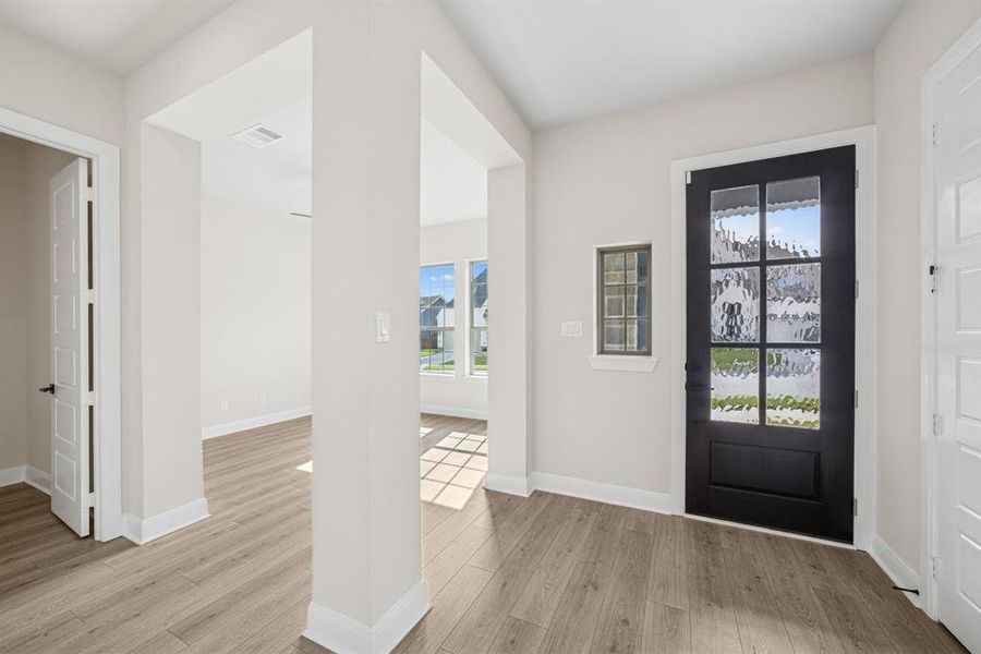 Spacious, unfurnished interior of a new home in Walsh Cottage, Fort Worth (Image 15).