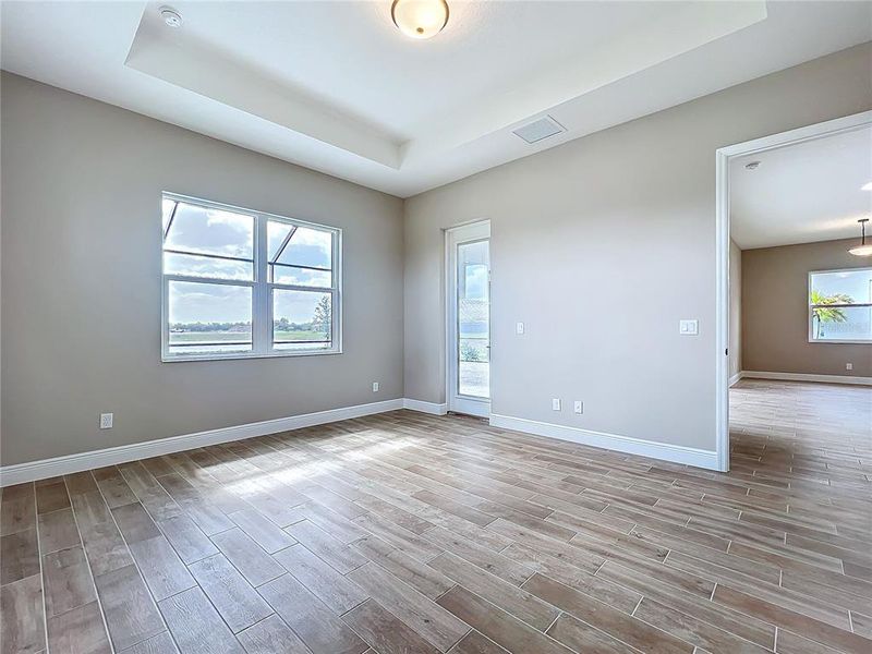 Spacious, unfurnished interior of a new home in Watercolor Place Single Family Homes, Bradenton (Image 51).