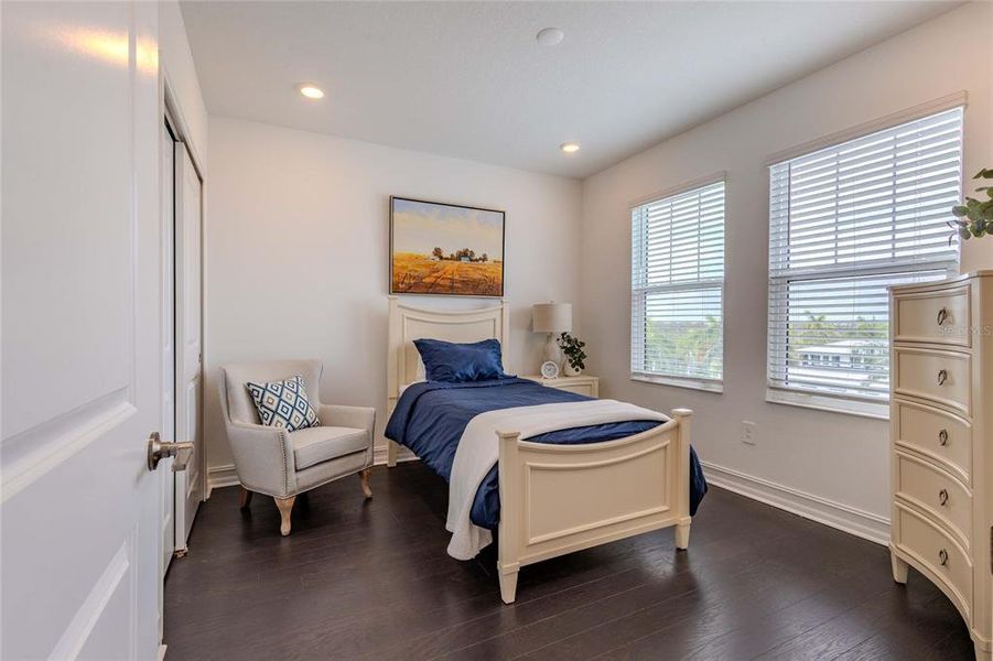 Furnished interior view inside a new home in , Ruskin (Image 43).