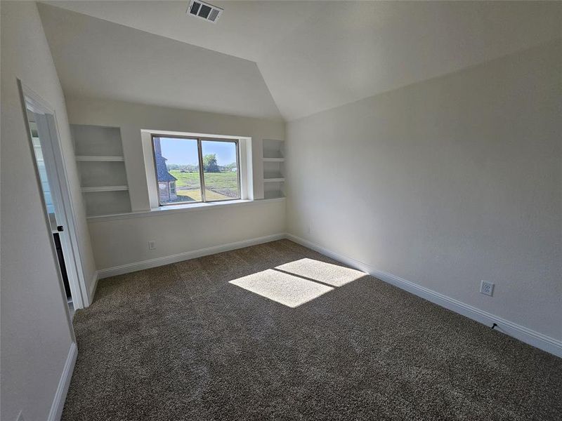 Spacious, unfurnished interior of a new home in Trails of Trenton, Trenton (Image 25).