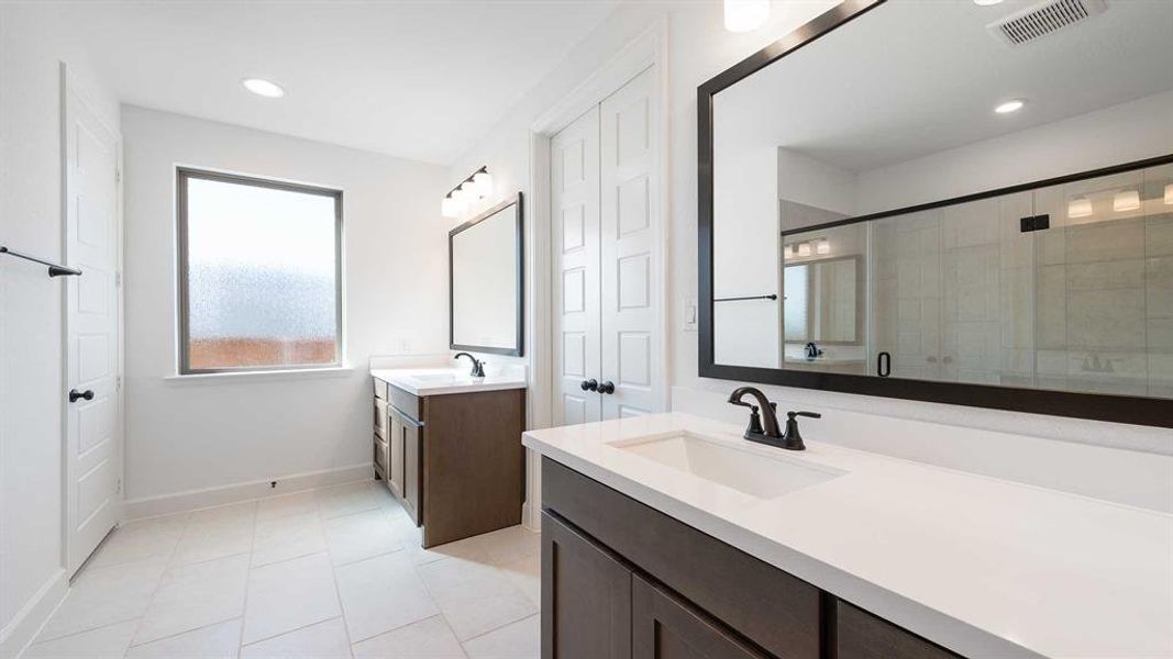 Furnished interior view inside a new home in The Heights At Uptown Celina 45', Celina (Image 7). Furnished interior view inside a new home in The Heights At Uptown Celina 45', Celina (Image 7).