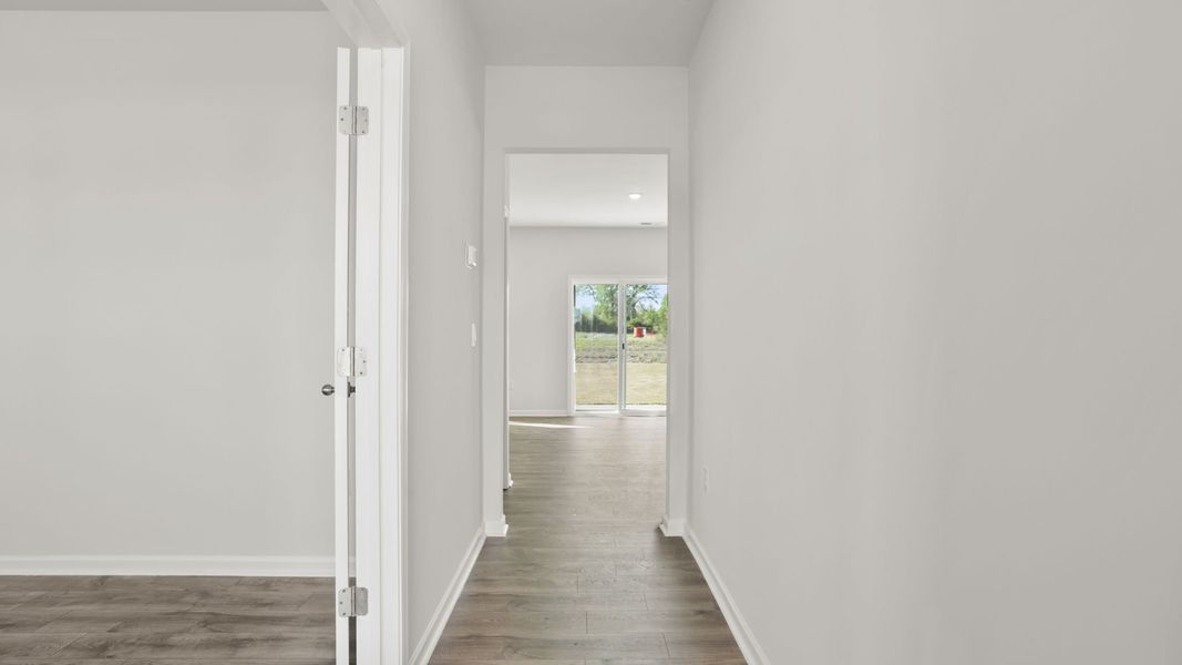 Spacious, unfurnished interior of a new home in Foxbank, Gray Court (Image 15).