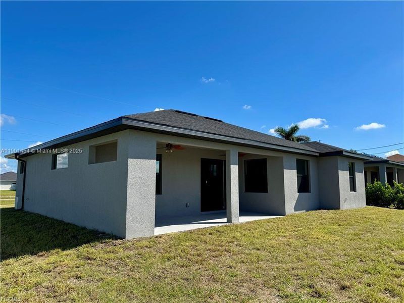 Exterior details and patio area of a home in , Cape Coral (Image 16). Exterior details and patio area of a home in , Cape Coral (Image 16).
