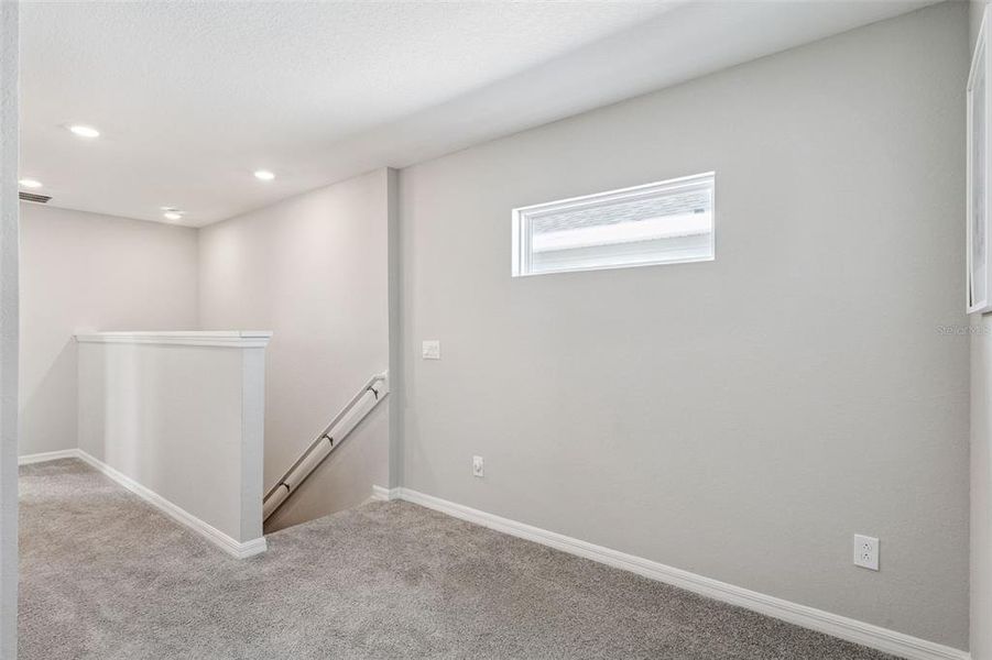 Spacious, unfurnished interior of a new home in , St. Cloud (Image 22).