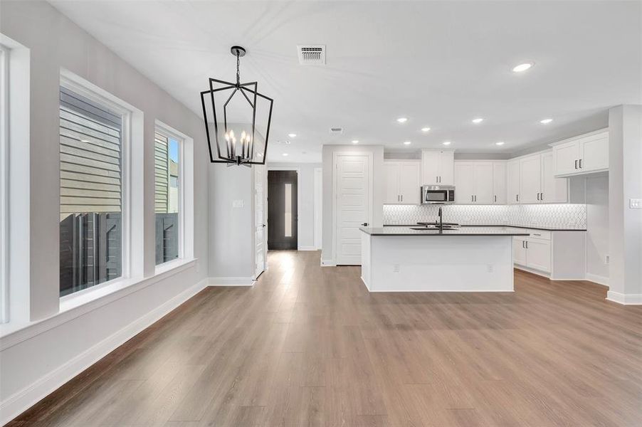 Spacious, unfurnished interior of a new home in Painted Tree Woodland West – Cottages, McKinney (Image 28).