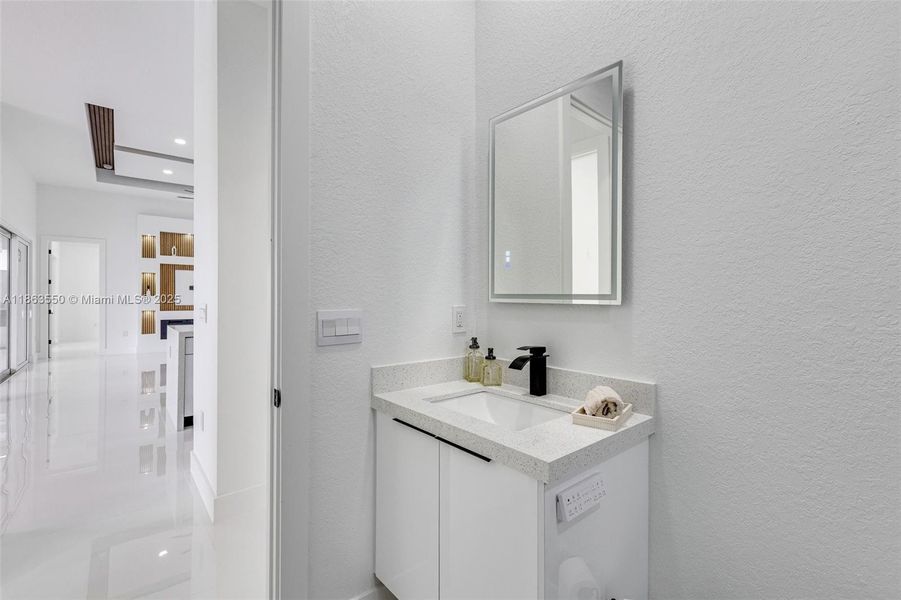 Furnished interior view inside a new home in , Cape Coral (Image 11). Furnished interior view inside a new home in , Cape Coral (Image 11).