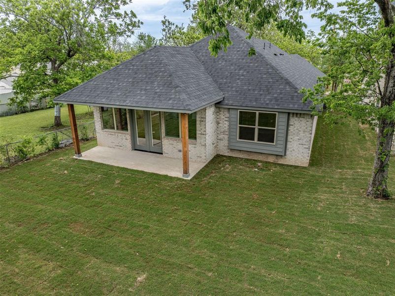 Exterior details and patio area of a home in , Sherman (Image 23).