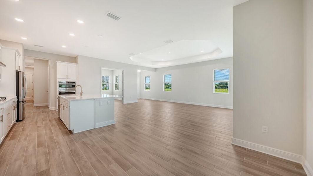 Spacious, unfurnished interior of a new home in Canoe Creek, Parrish (Image 21). Spacious, unfurnished interior of a new home in Canoe Creek, Parrish (Image 21).