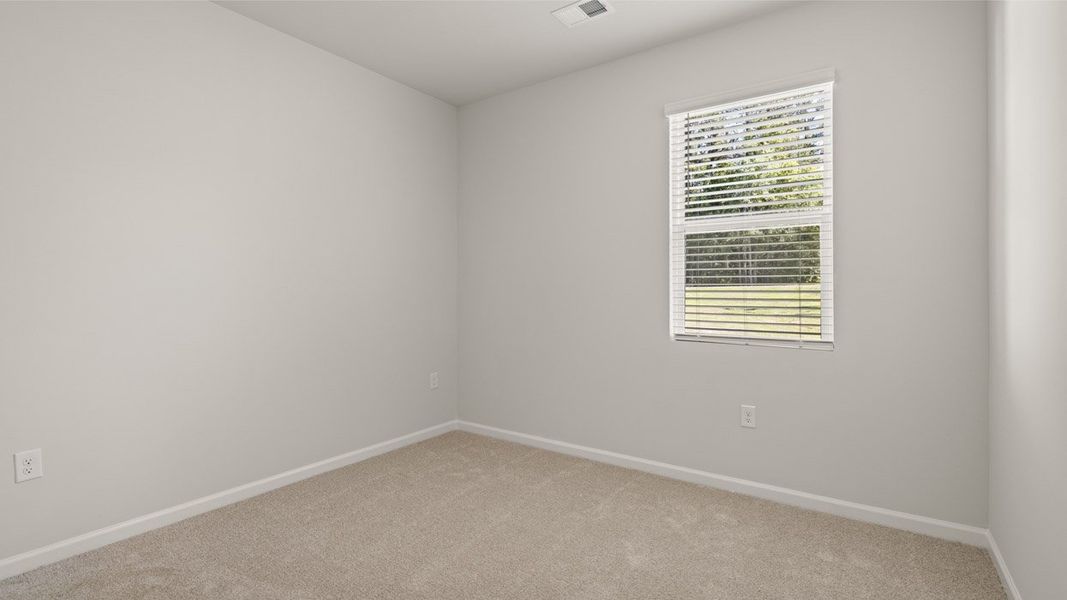 Spacious, unfurnished interior of a new home in Bellemeade Landing, Augusta (Image 17).