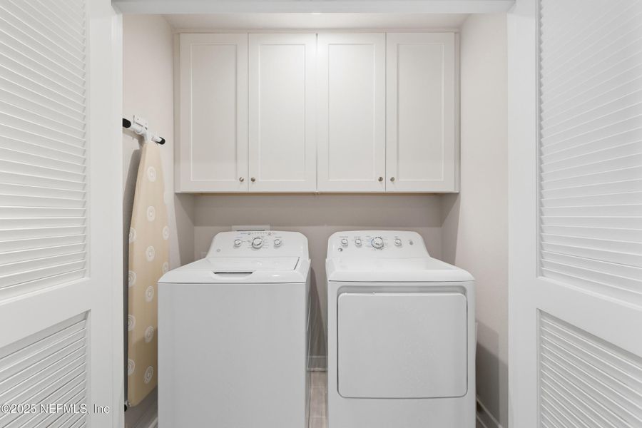 Furnished interior view inside a new home in Shearwater Townhomes, St. Augustine (Image 18).